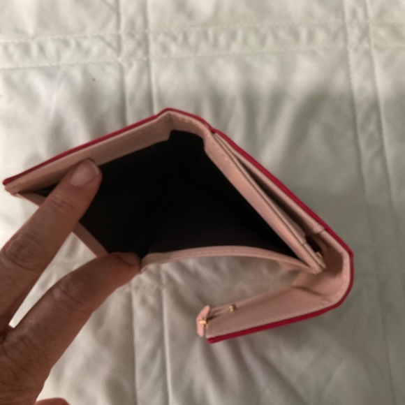 Roulens womens wallet brand new Red snap close. W11 - Picture 6 of 6